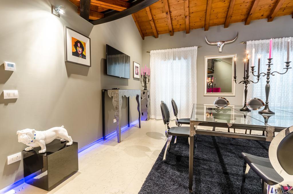 Duomo Guesthouse ピアチェンツァ エクステリア 写真